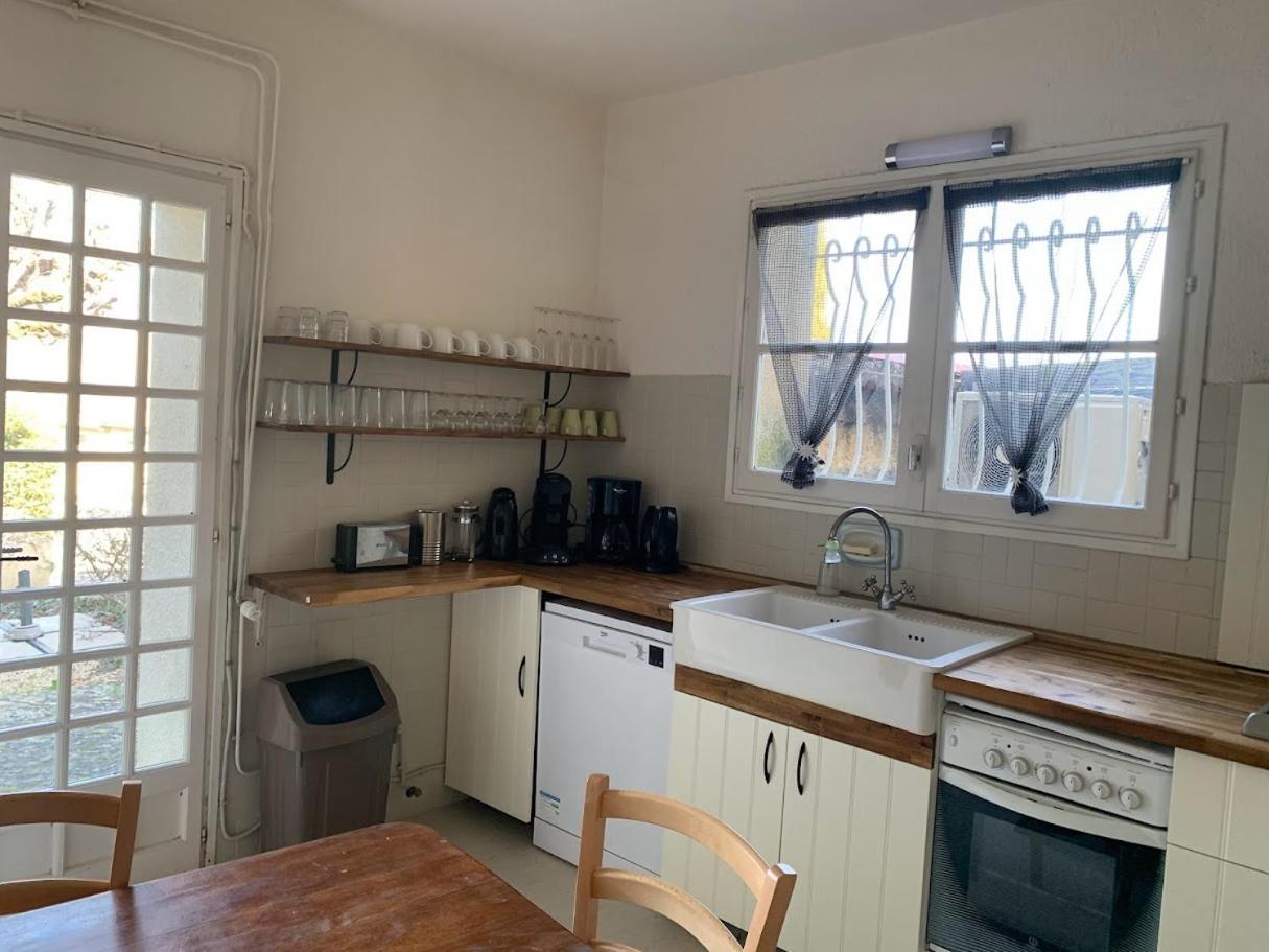 Chambres Et Table D'Hotes Au Brabo Mormoiron Quarto foto
